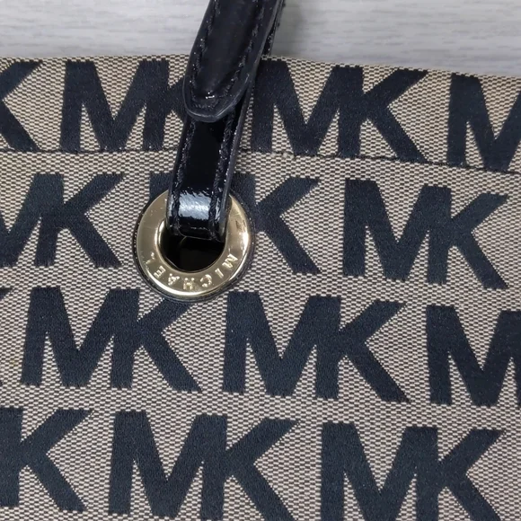 MICHAEL KORS Signature Jet Set Logo Tote Bag - Picture 3 of 7